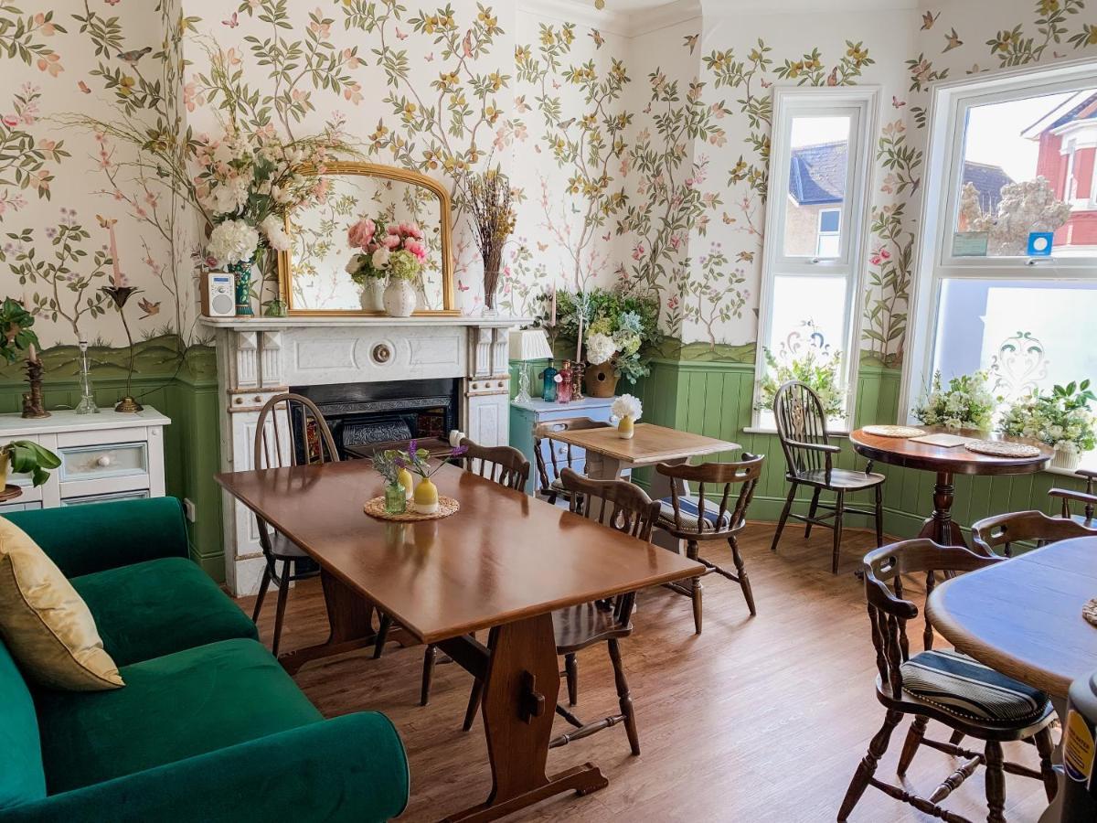 The Townhouse 101 Bed and Breakfast Sandown Exteriör bild